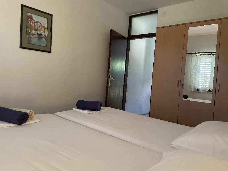 Mali apartman